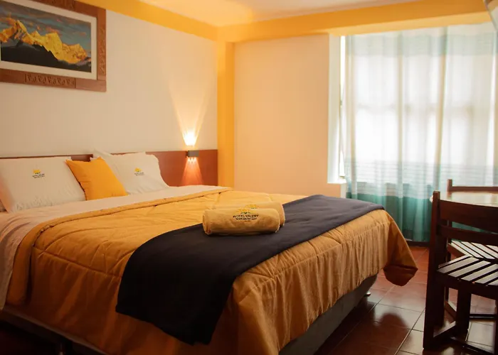 Hotel Alpamayo Comfortable
